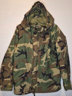 US Military ECWCS Gen 1 Woodland Camo Cold Weather Parka Jacket Medium Regular